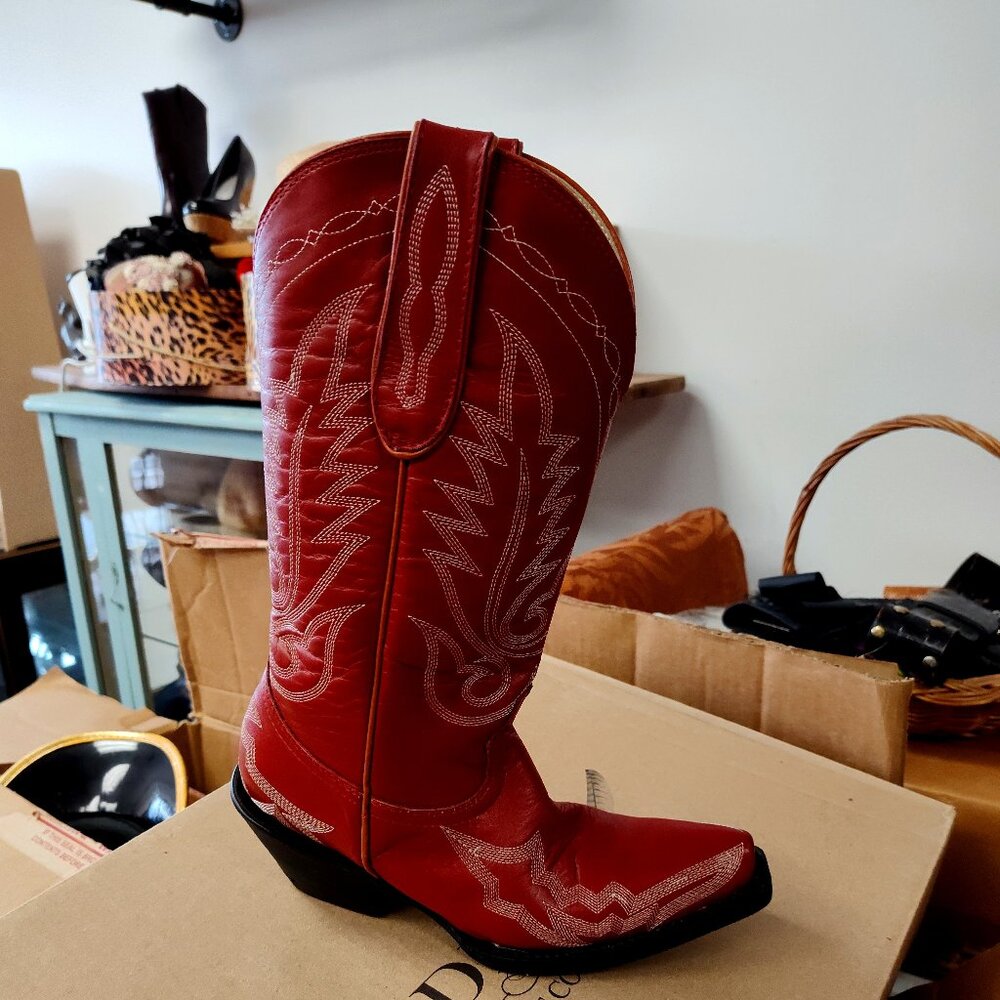 REDHAWK COWGIRL BOOTS RUBY RED COLOR LEATHER
